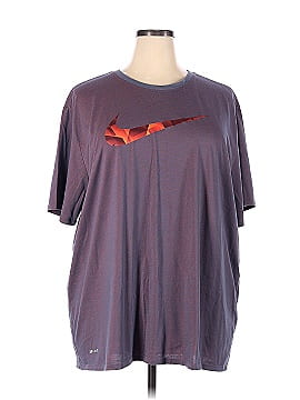 Nike Active T-Shirt (view 1)