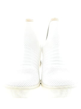 Steve Madden Sneaker (view 2)