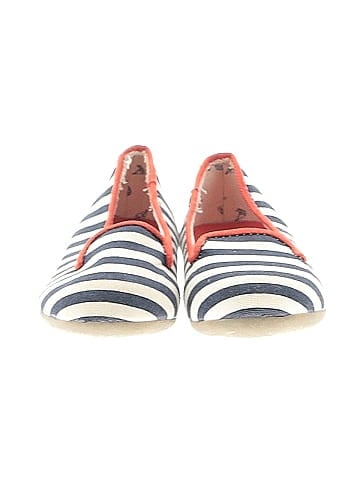 OshKosh B'gosh Flats (view 2)