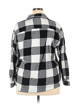 Old Navy Long Sleeve Button-Down Shirt (view 2)