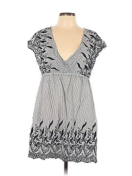 TWO by Vince Camuto Casual Dress (view 1)