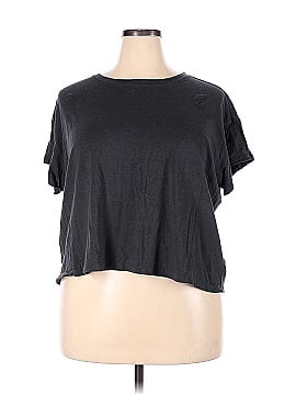 Old Navy Short Sleeve T-Shirt (view 1)