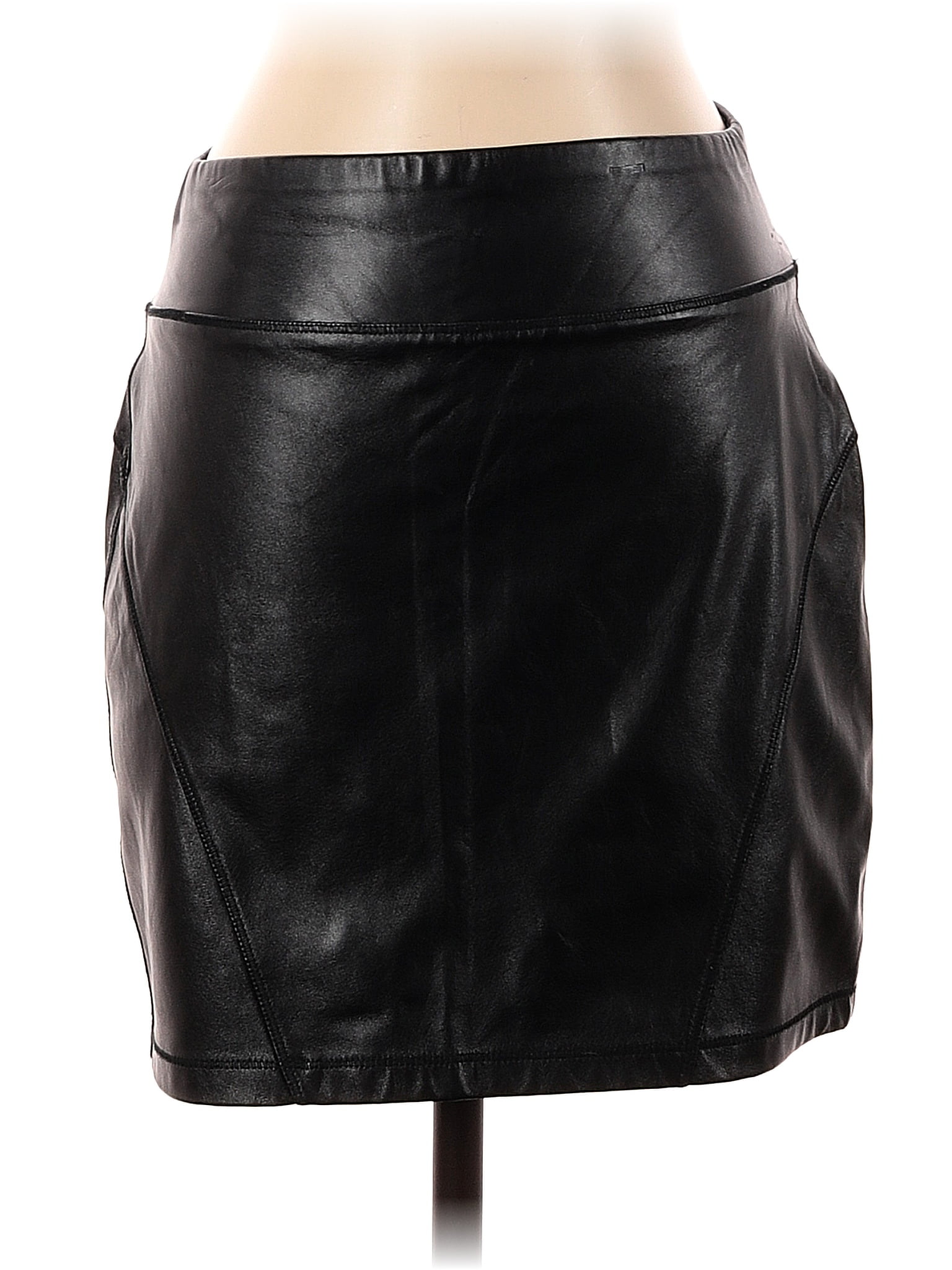 Express 100 Polyester Solid Black Faux Leather Skirt Size Xs 76 Off