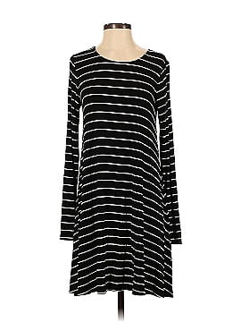 Old Navy Casual Dress (view 1)