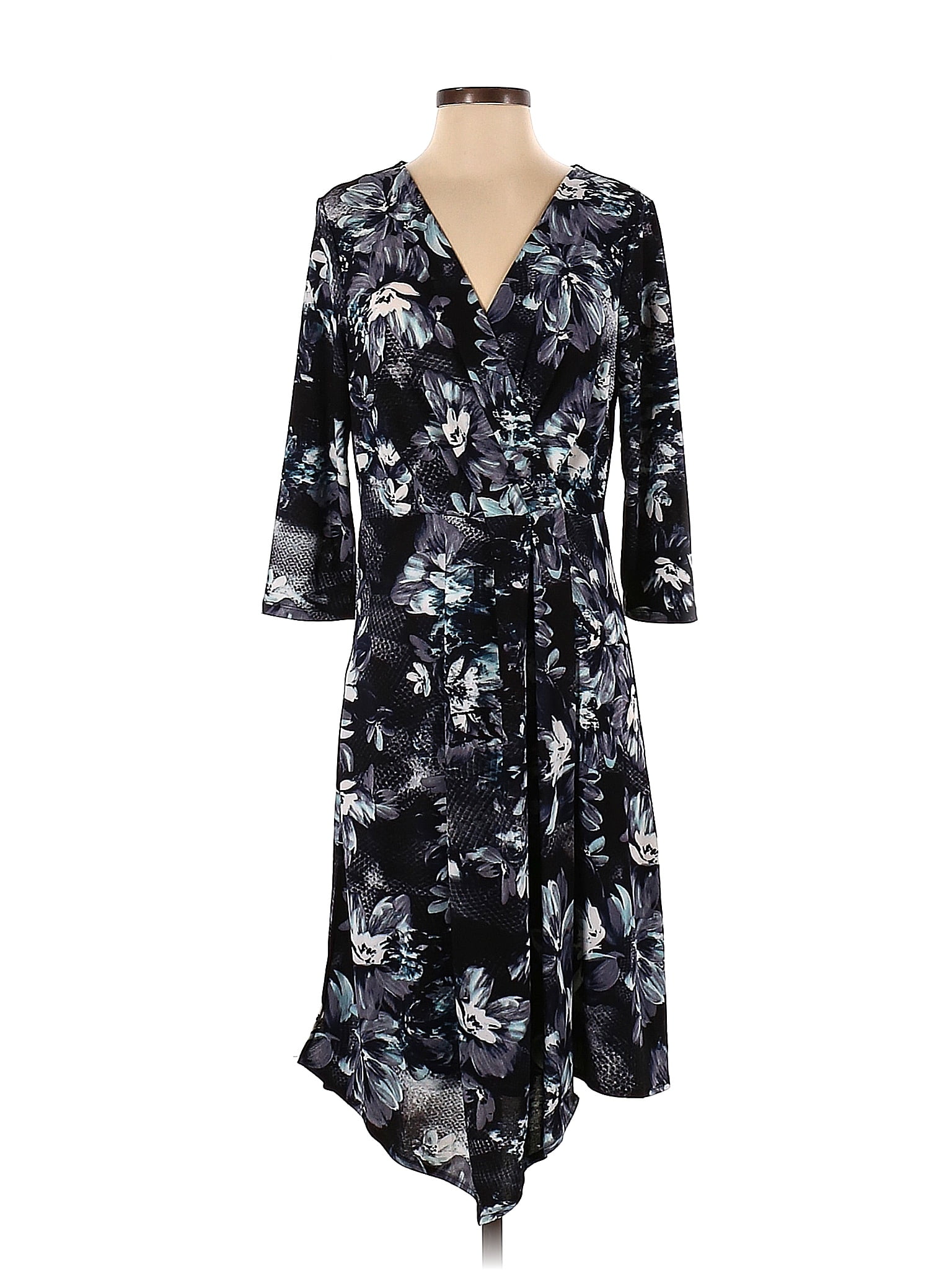 Simply Vera Vera Wang Floral Black Casual Dress Size S - 76% off | thredUP