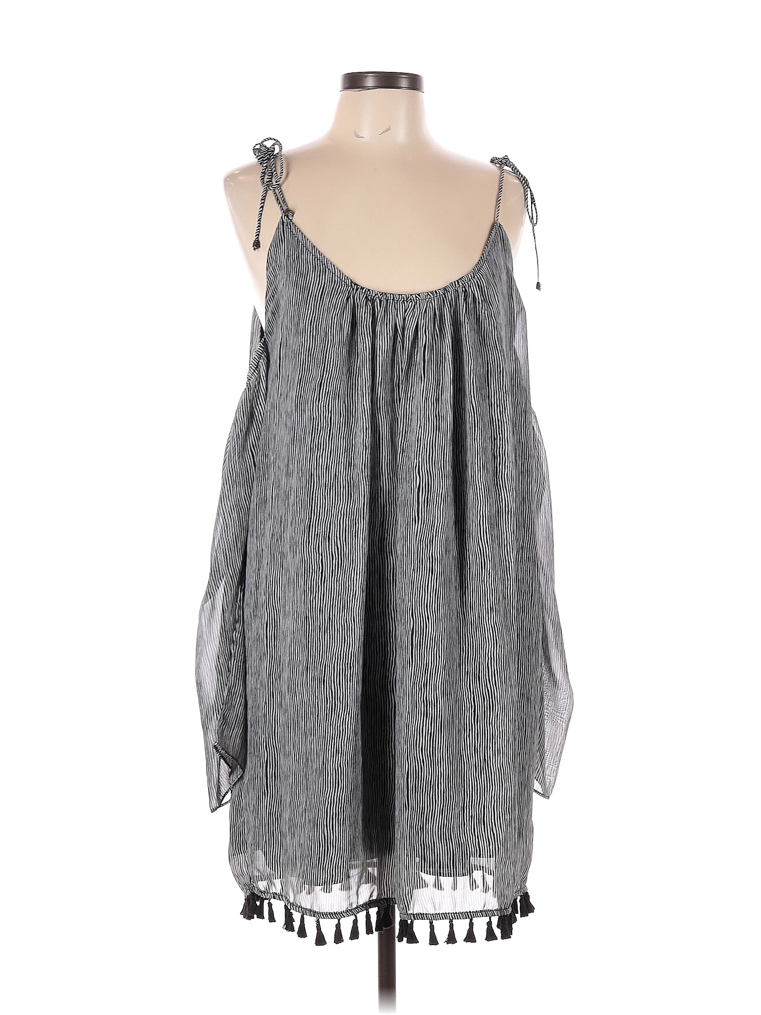 Heartloom 100% Polyester Gray Casual Dress Size L - 76% off | ThredUp