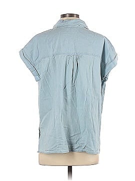 Mauby Short Sleeve Button-Down Shirt (view 2)