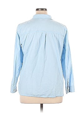 Old Navy Long Sleeve Button-Down Shirt (view 2)