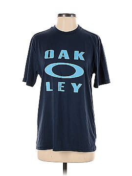 Oakley O'hydrolix Short Sleeve T-Shirt (view 1)