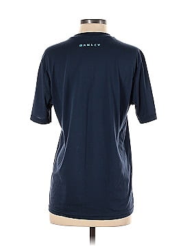 Oakley O'hydrolix Short Sleeve T-Shirt (view 2)