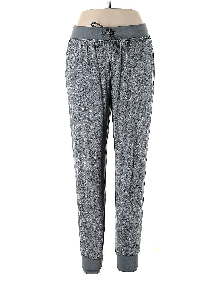 Crz Yoga Gray Yoga Pants Size L 56 off ThredUp