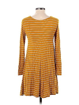 Old Navy Casual Dress (view 2)