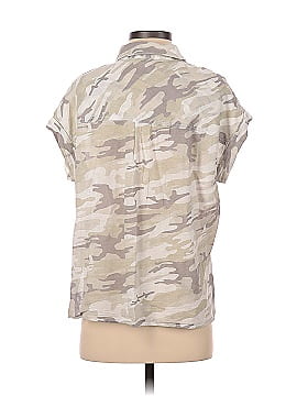 Sanctuary Short Sleeve Button-Down Shirt (view 2)