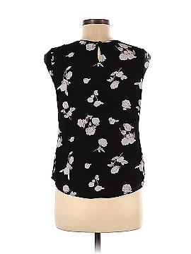 Canadian Sleeveless Blouse (view 2)