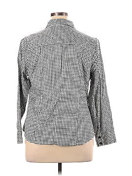 Lane Bryant Outlet Long Sleeve Button-Down Shirt (view 2)