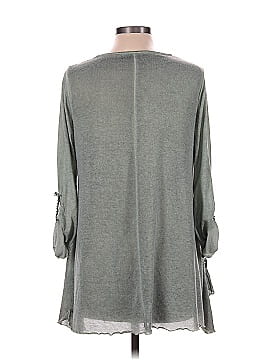 Casual Express Apparel 3/4 Sleeve Top (view 2)