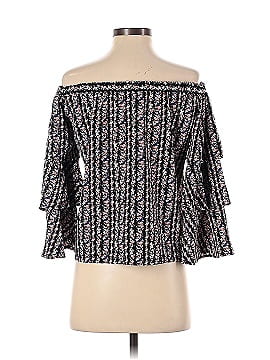 Romeo & Juliet Couture 3/4 Sleeve Blouse (view 2)
