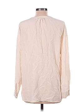 TWO by Vince Camuto Long Sleeve Blouse (view 2)