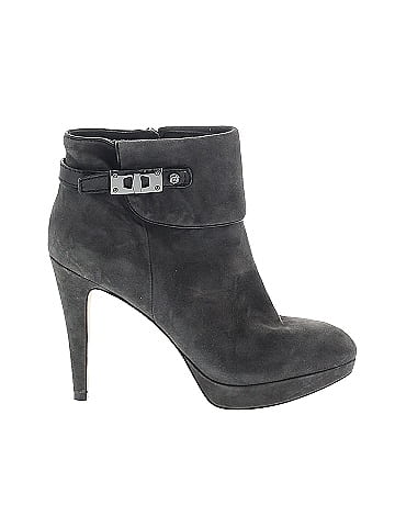 Vince camuto clearance gray booties