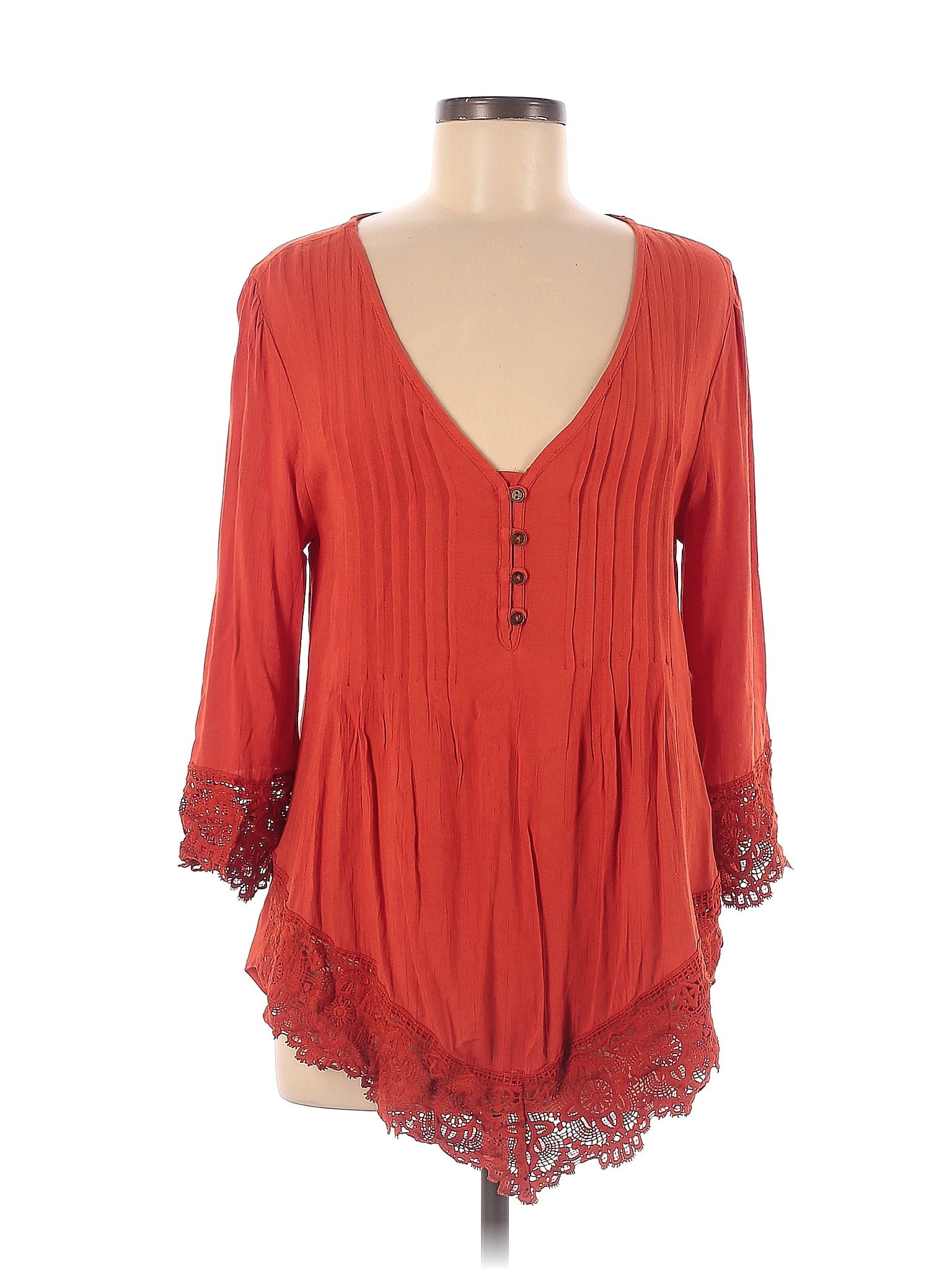 Venus 100 Viscose Solid Red 3 4 Sleeve Blouse Size M 36 Off Thredup