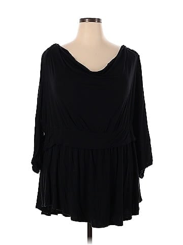 Kiyonna Long Sleeve Top (view 1)