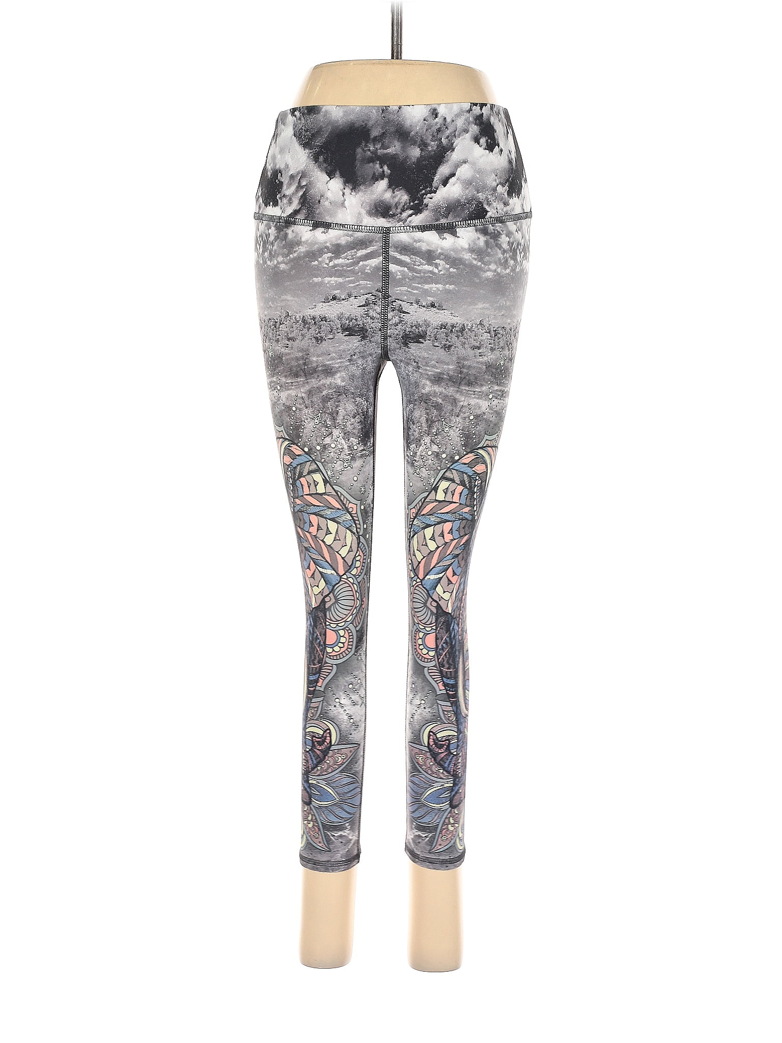 Evolution and Creation Camo Multi Color Gray Active Pants Size S - 47% off