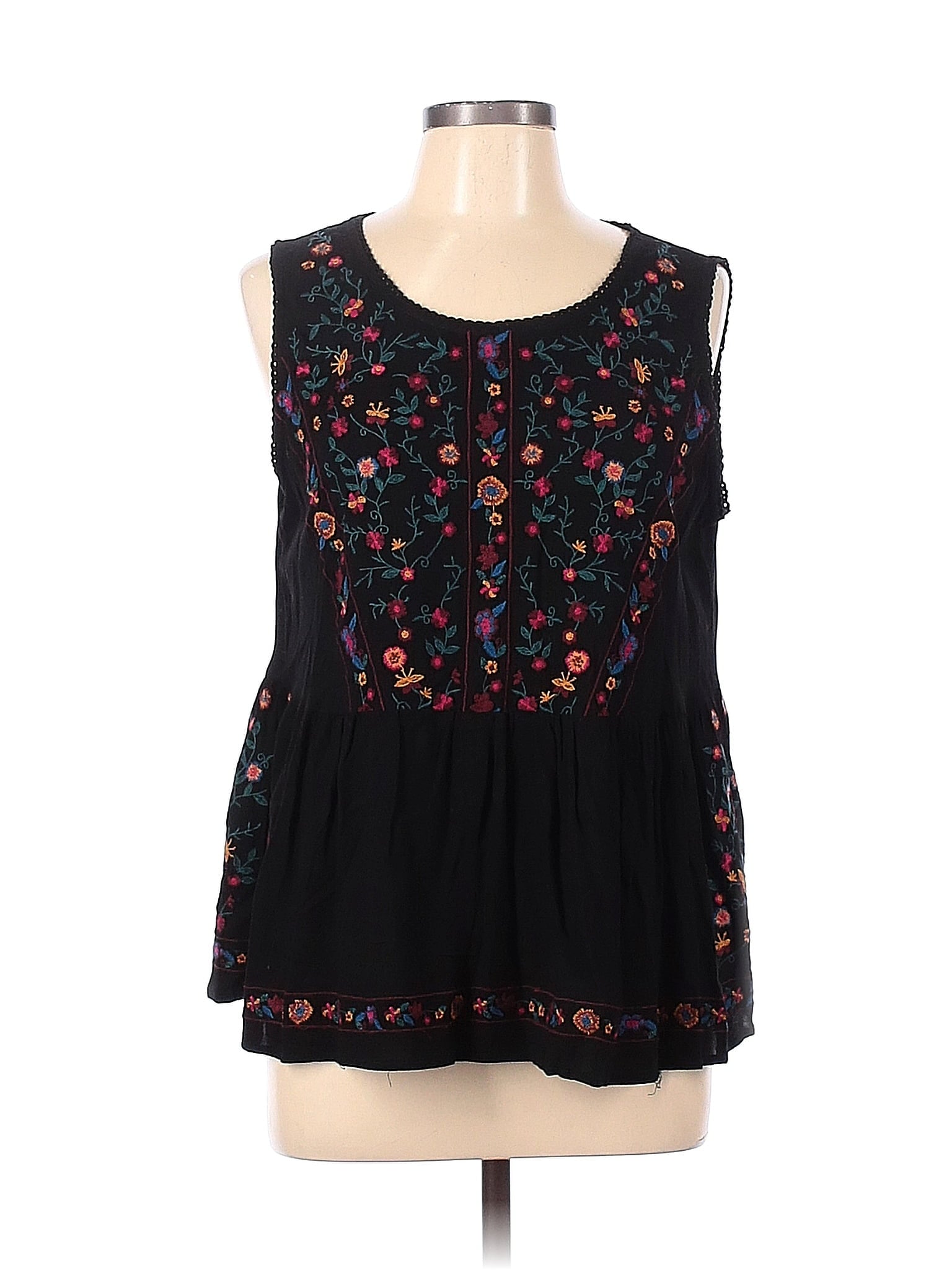 Umgee Floral Pleated Detail Lace Trim Sleeve Blouse