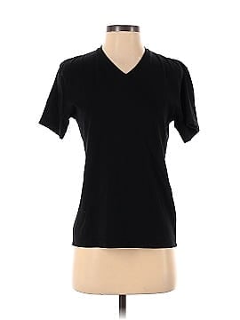 Uniqlo Short Sleeve T-Shirt (view 1)