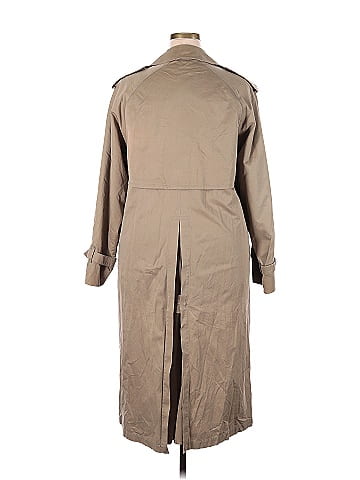 Burberry Trenchcoat (view 2)