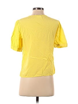 Vila Short Sleeve Button-Down Shirt (view 2)
