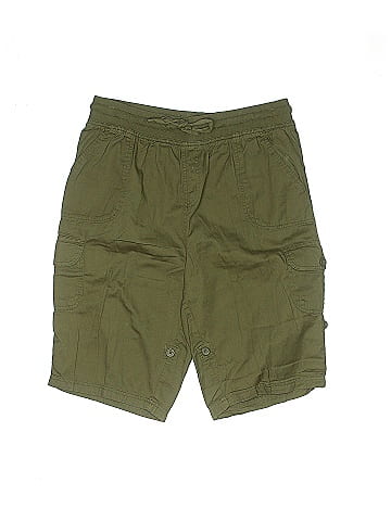 Woman sale within shorts