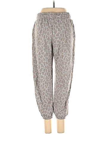 colsie Leopard Print Gray Sweatpants Size S - 31% off