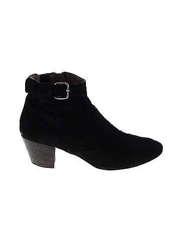 AQUATALIA Solid Black Ankle Boots Size 9 82 off ThredUp