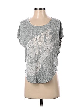 Nike Active T-Shirt (view 1)