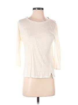 Vince. 3/4 Sleeve Top (view 1)