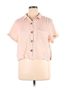Vanilla Star Short Sleeve Button-Down Shirt (view 1)
