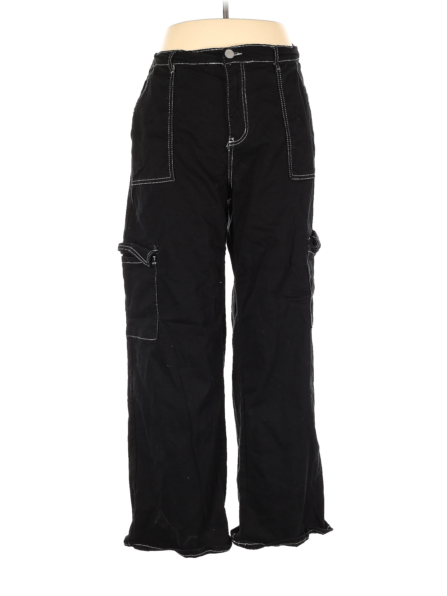 Fashion Nova Black Cargo Pants Size 14 - 48% off | ThredUp