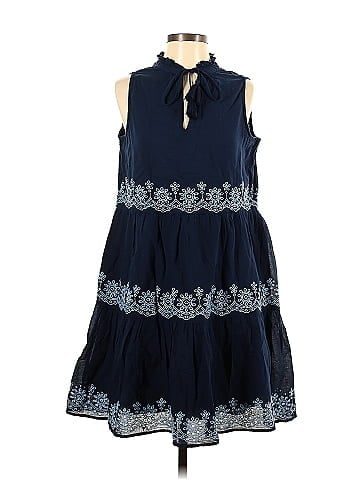 Crown and 2024 ivy navy dress