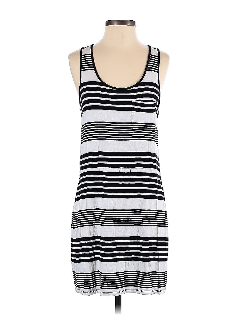 Pre-owned Olive & Oak Casual Dress In Black