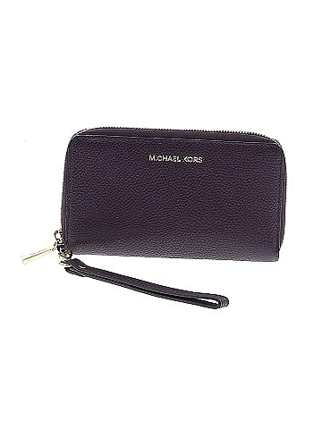 Grey michael cheap kors wristlet