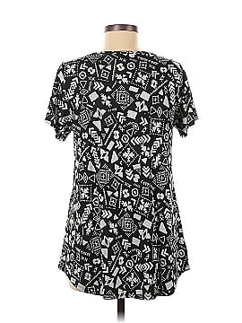 Lularoe Short Sleeve T-Shirt (view 2)