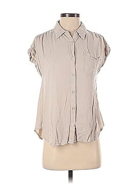 Olive and Oak Short Sleeve Button-Down Shirt (view 1)