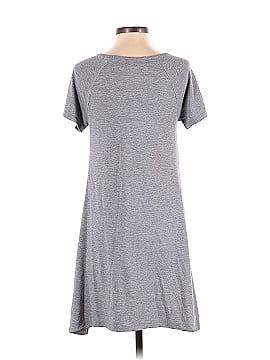 Old Navy Casual Dress (view 2)