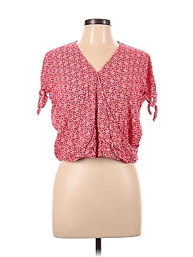 Universal Thread Short Sleeve Blouse (view 1)