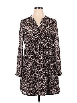 TWO by Vince Camuto Casual Dress (view 1)