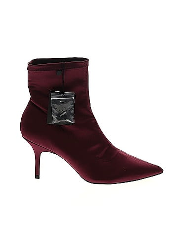 Burgundy boots store zara