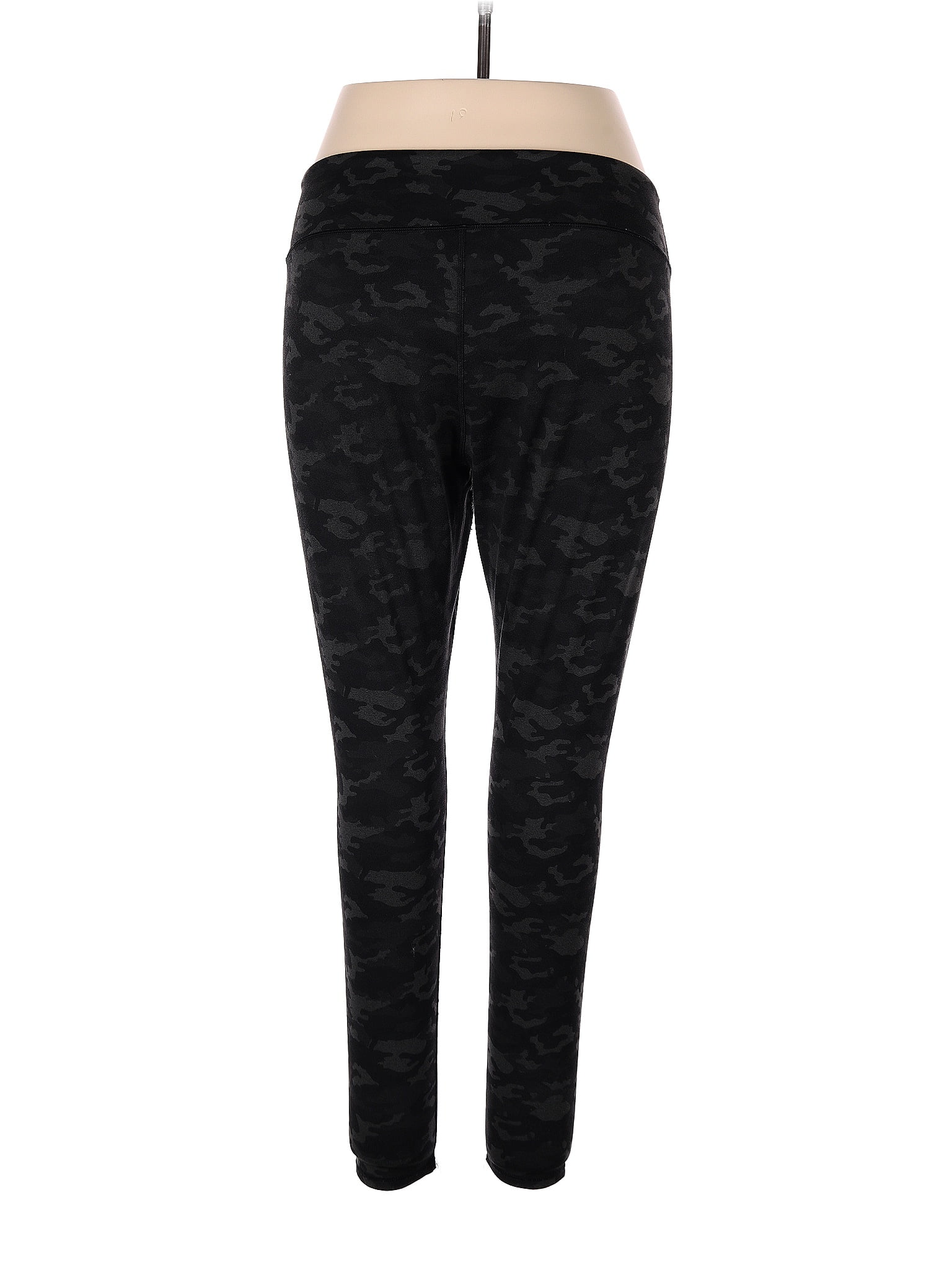 Fabletics Black Active Pants Size XS - 56% off