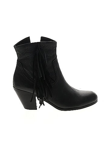 American eagle black hot sale ankle boots