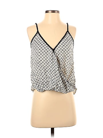 En Creme Sleeveless Top (view 1)