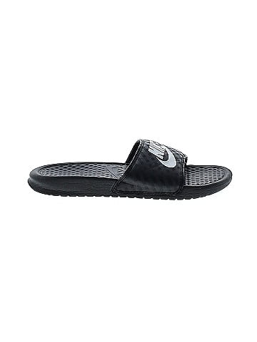 Nike sandals size sales 7